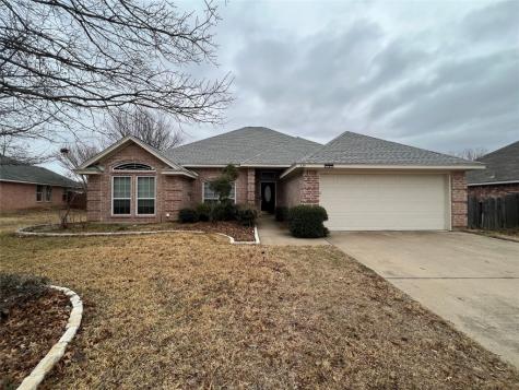 224 Blossom Lane Hurst TX 76053