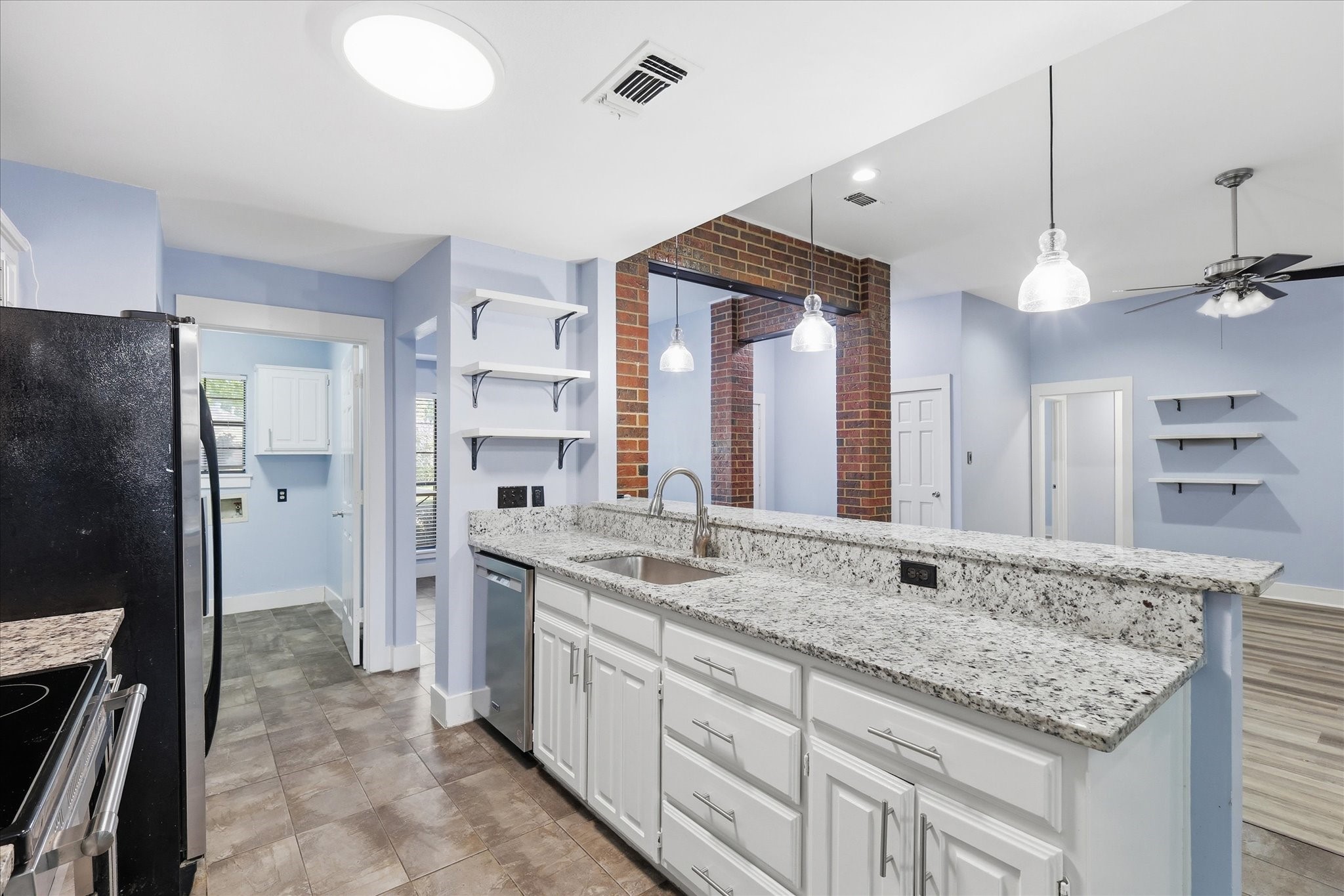 1500 Pickwick Lane Denton TX 76209