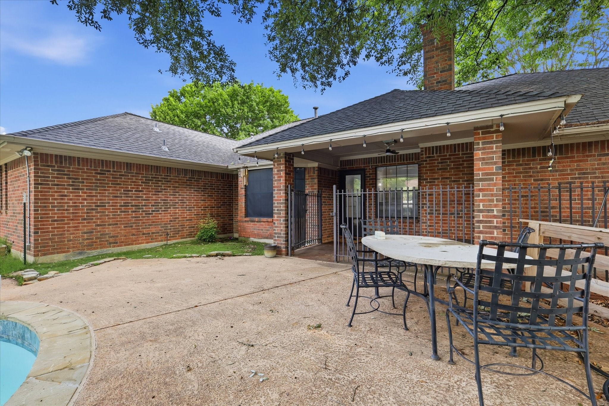 1500 Pickwick Lane Denton TX 76209