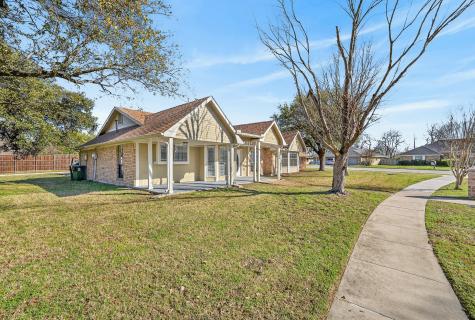 1889 Tree Crest Drive Lewisville TX 75077