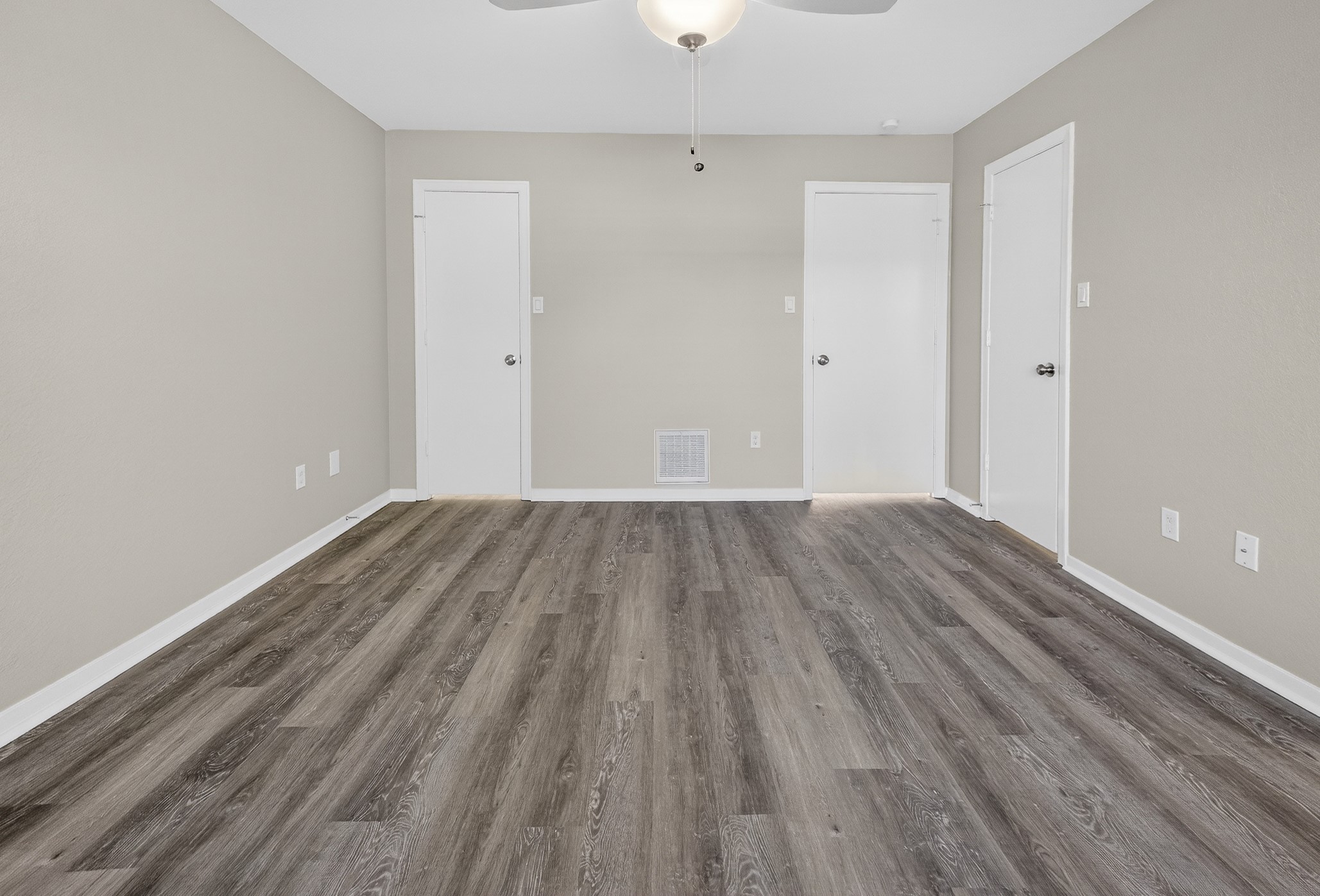 1889 Tree Crest Drive Lewisville TX 75077