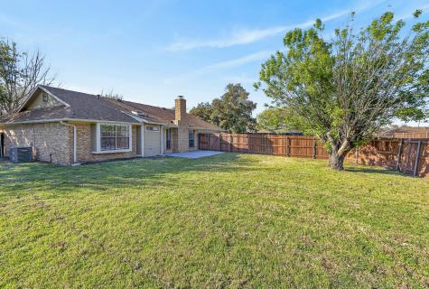 1889 Tree Crest Drive Lewisville TX 75077