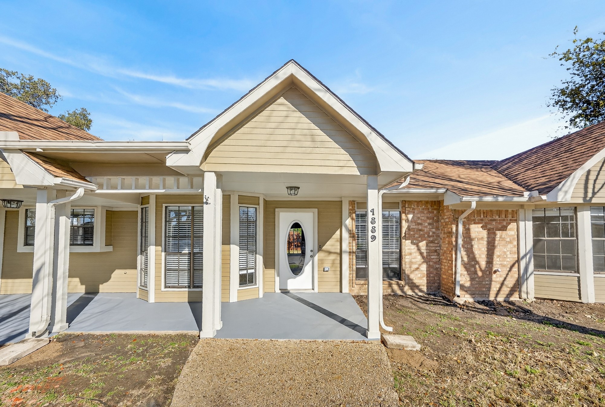 1889 Tree Crest Drive Lewisville TX 75077