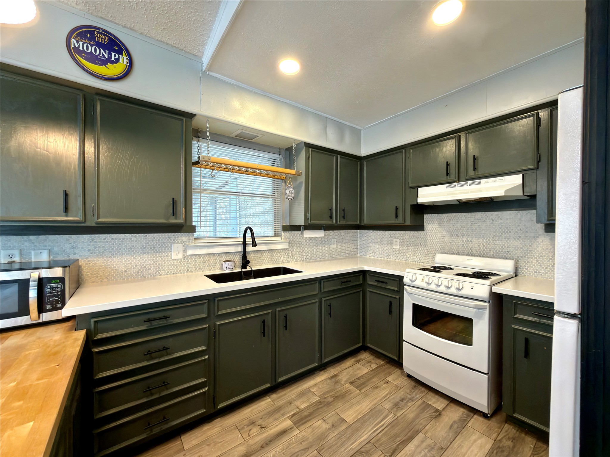 170 Granada Street Payne Springs TX 75156