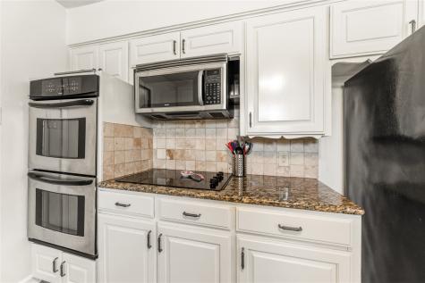 535 Degan Avenue Lewisville TX 75057