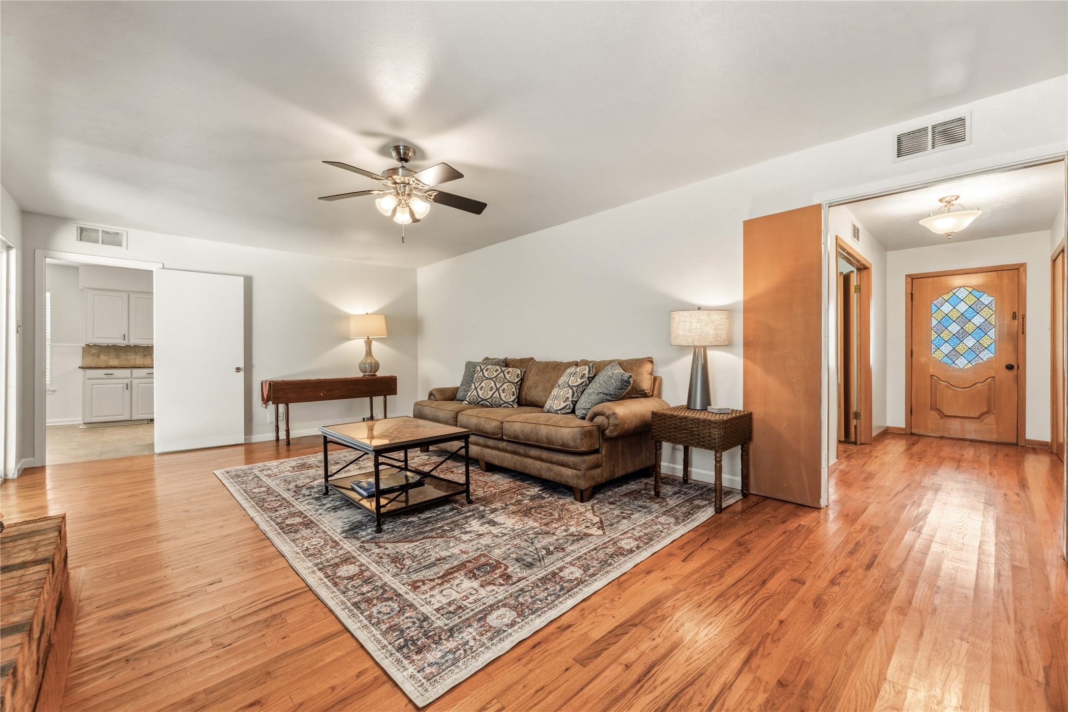 535 Degan Avenue Lewisville TX 75057