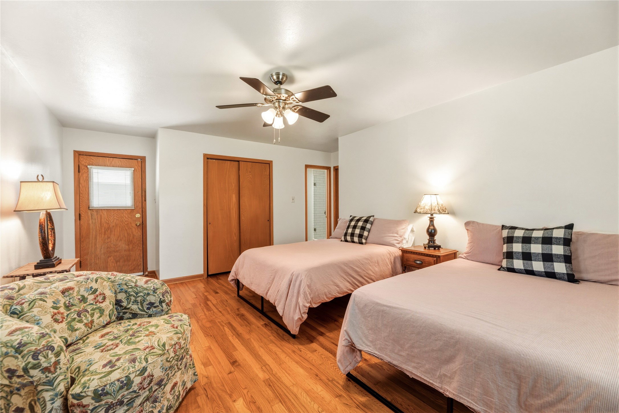 535 Degan Avenue Lewisville TX 75057