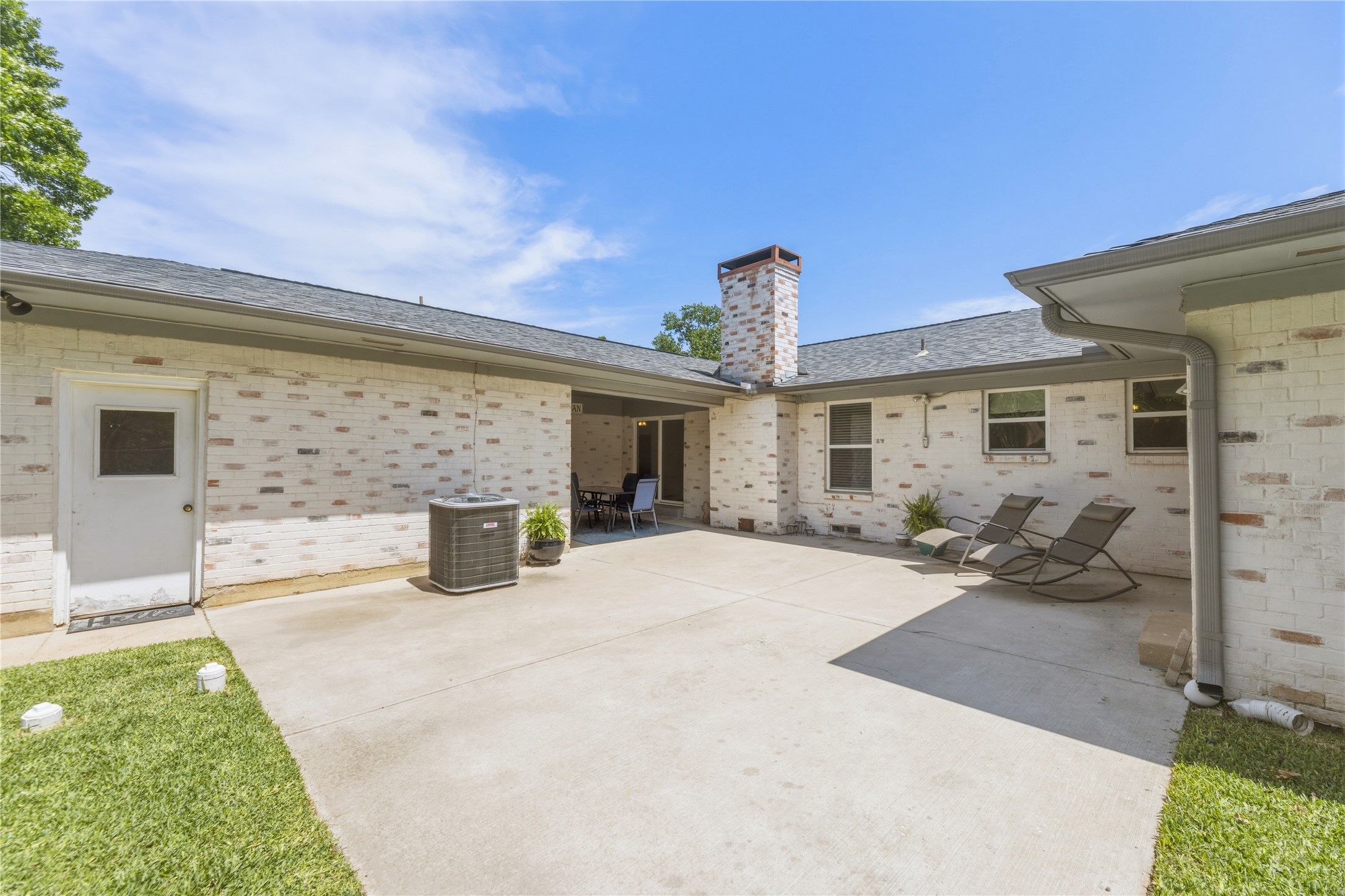 535 Degan Avenue Lewisville TX 75057