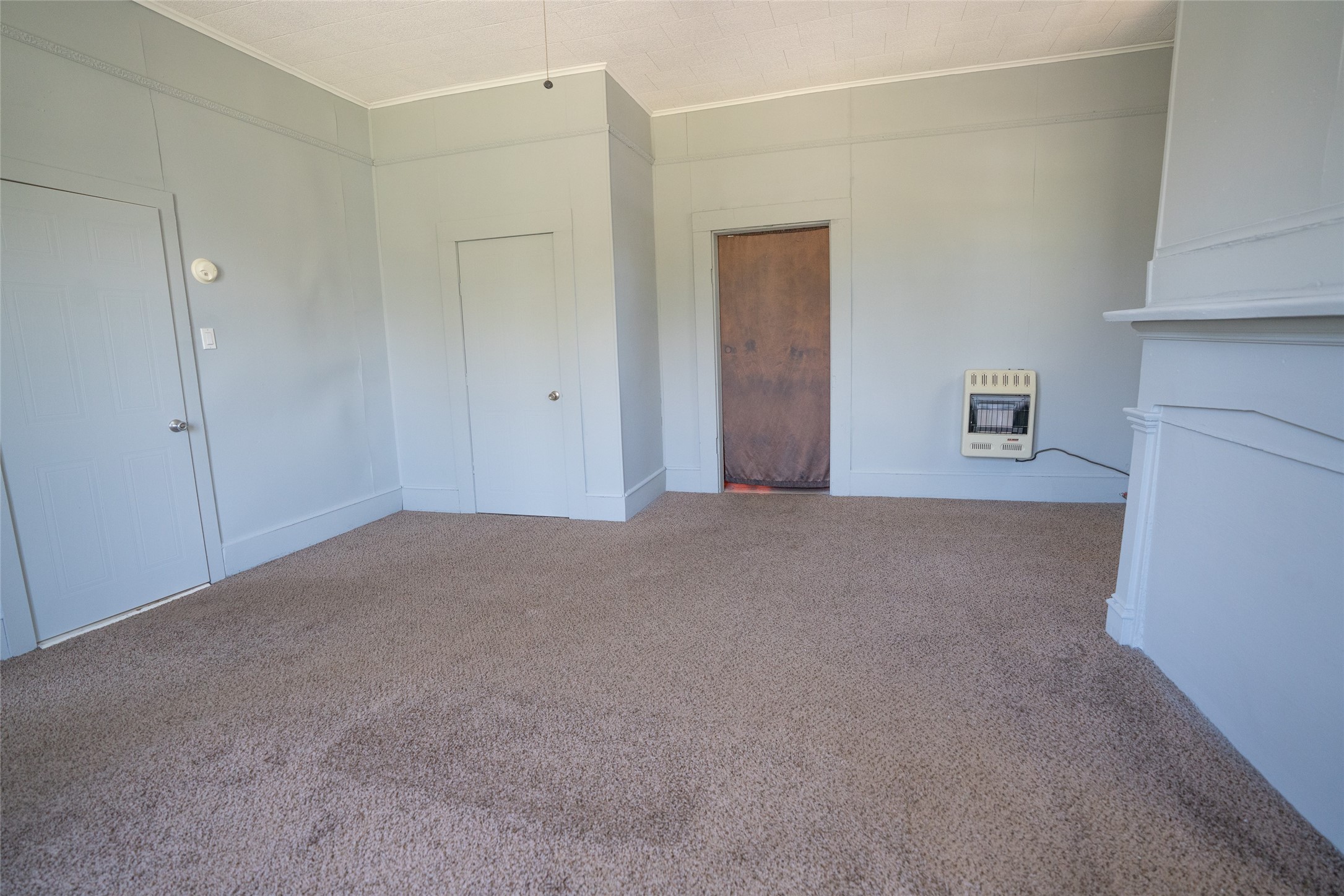 631 W Austin Paris TX 75460