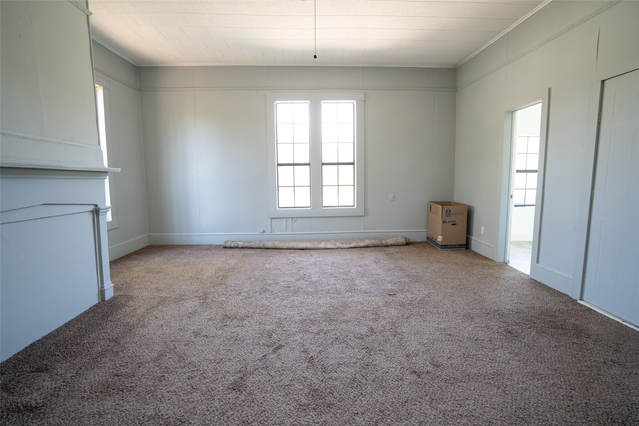 631 W Austin Paris TX 75460