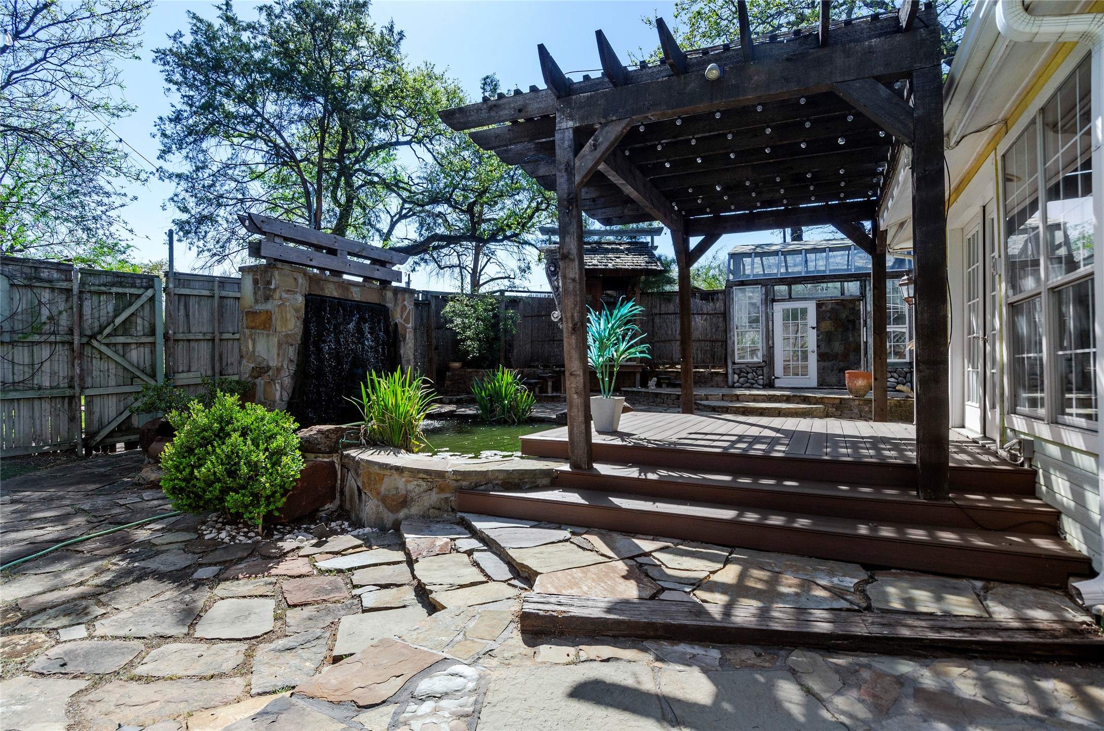 1400 E Shady Grove Road Irving TX 75060