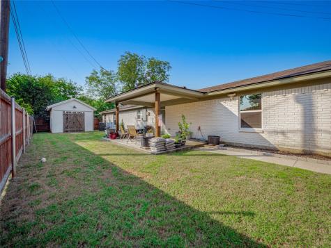 614 W 3rd Street Mcgregor TX 76657