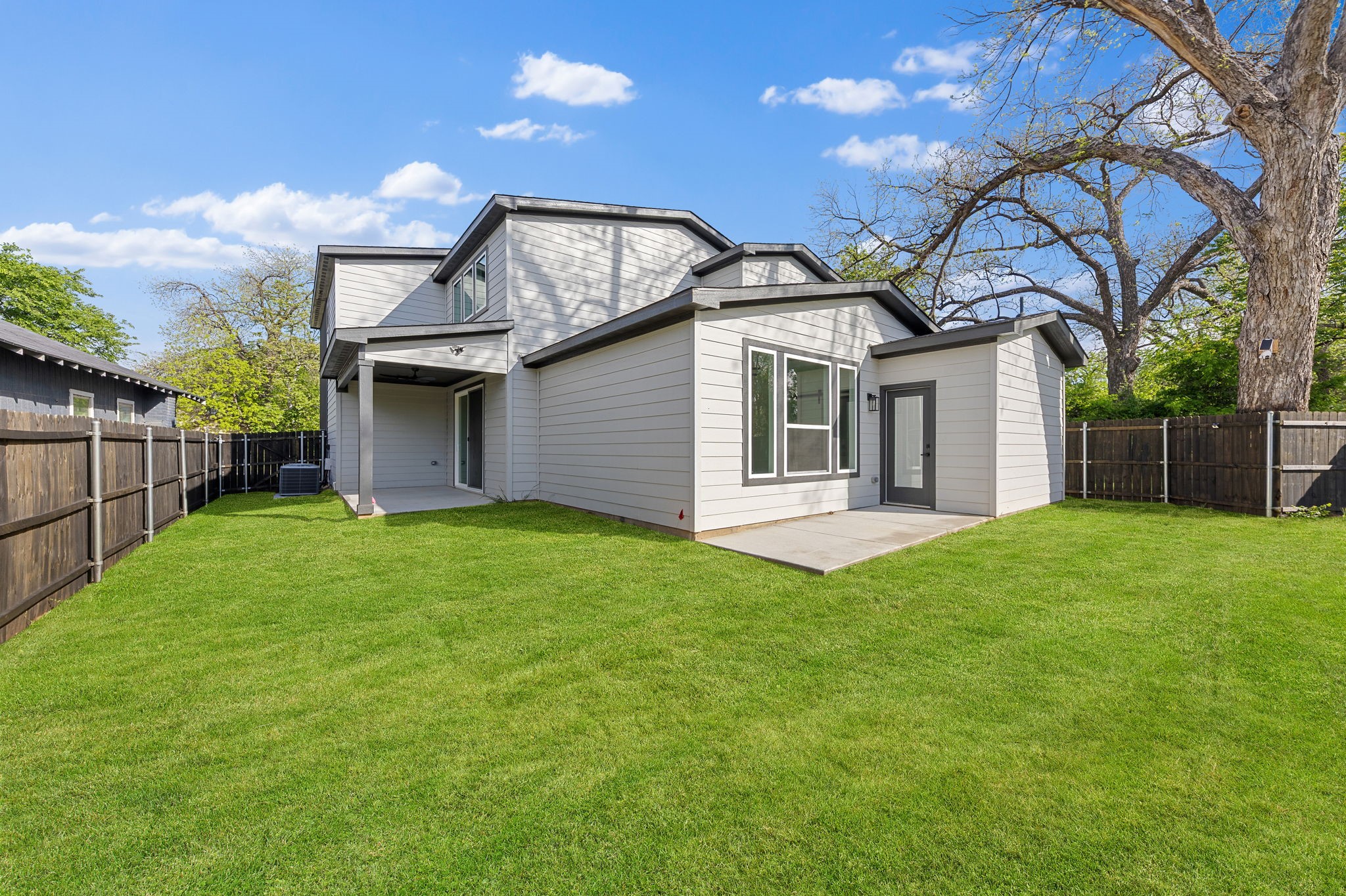 1604 Marburg Street Dallas TX 75215