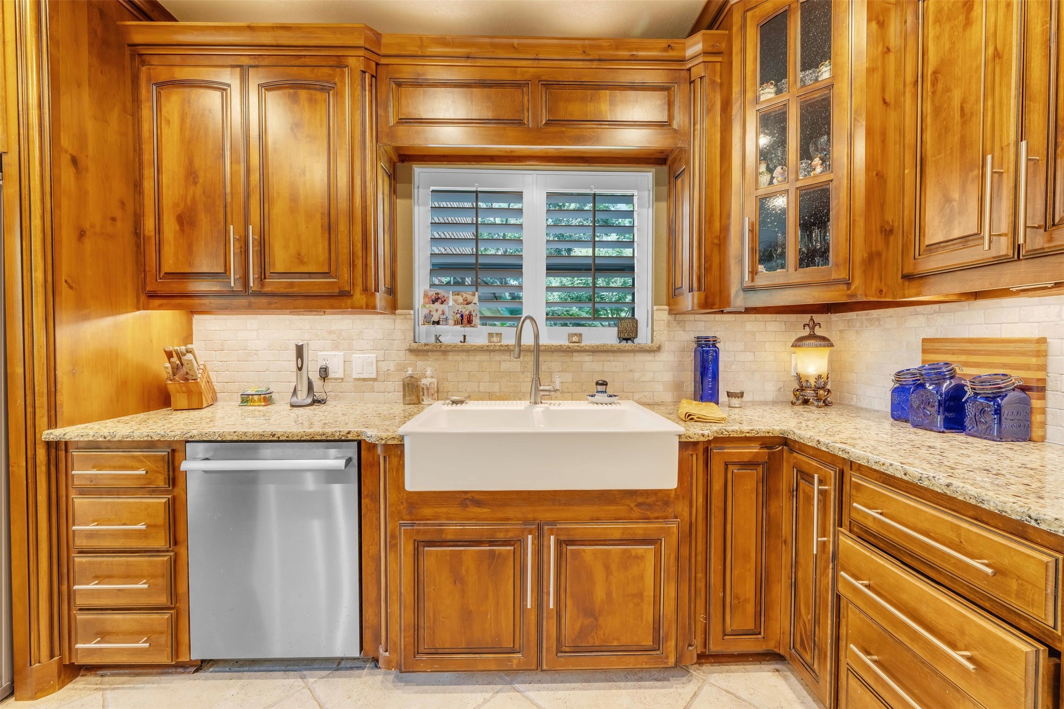 401 Canyon Creek Trail Fort Worth TX 76112