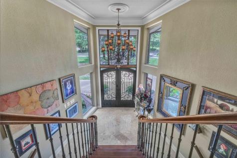 401 Canyon Creek Trail Fort Worth TX 76112