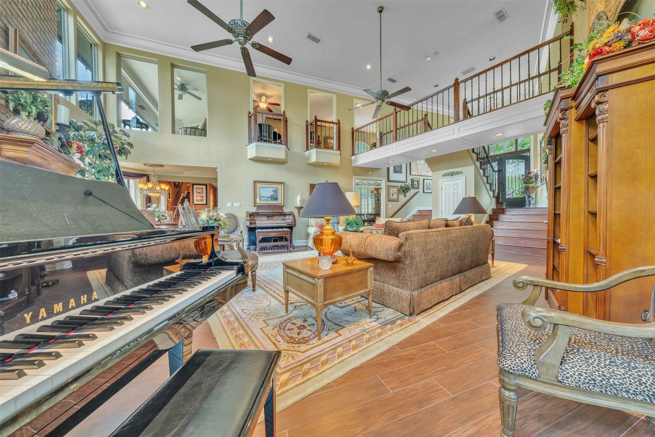 401 Canyon Creek Trail Fort Worth TX 76112
