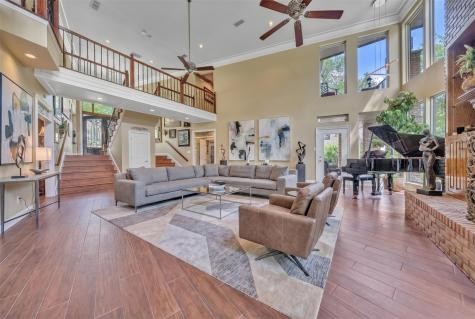 401 Canyon Creek Trail Fort Worth TX 76112