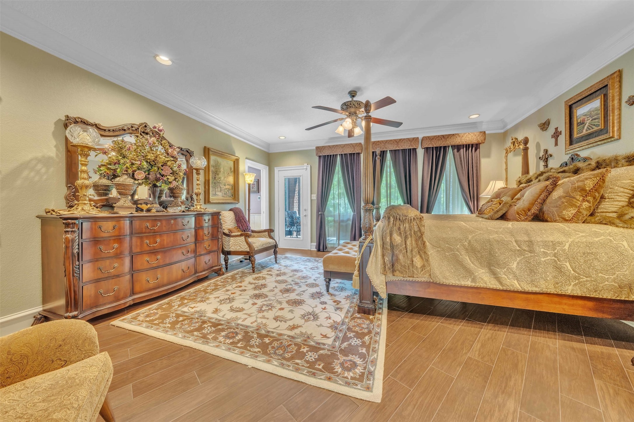 401 Canyon Creek Trail Fort Worth TX 76112