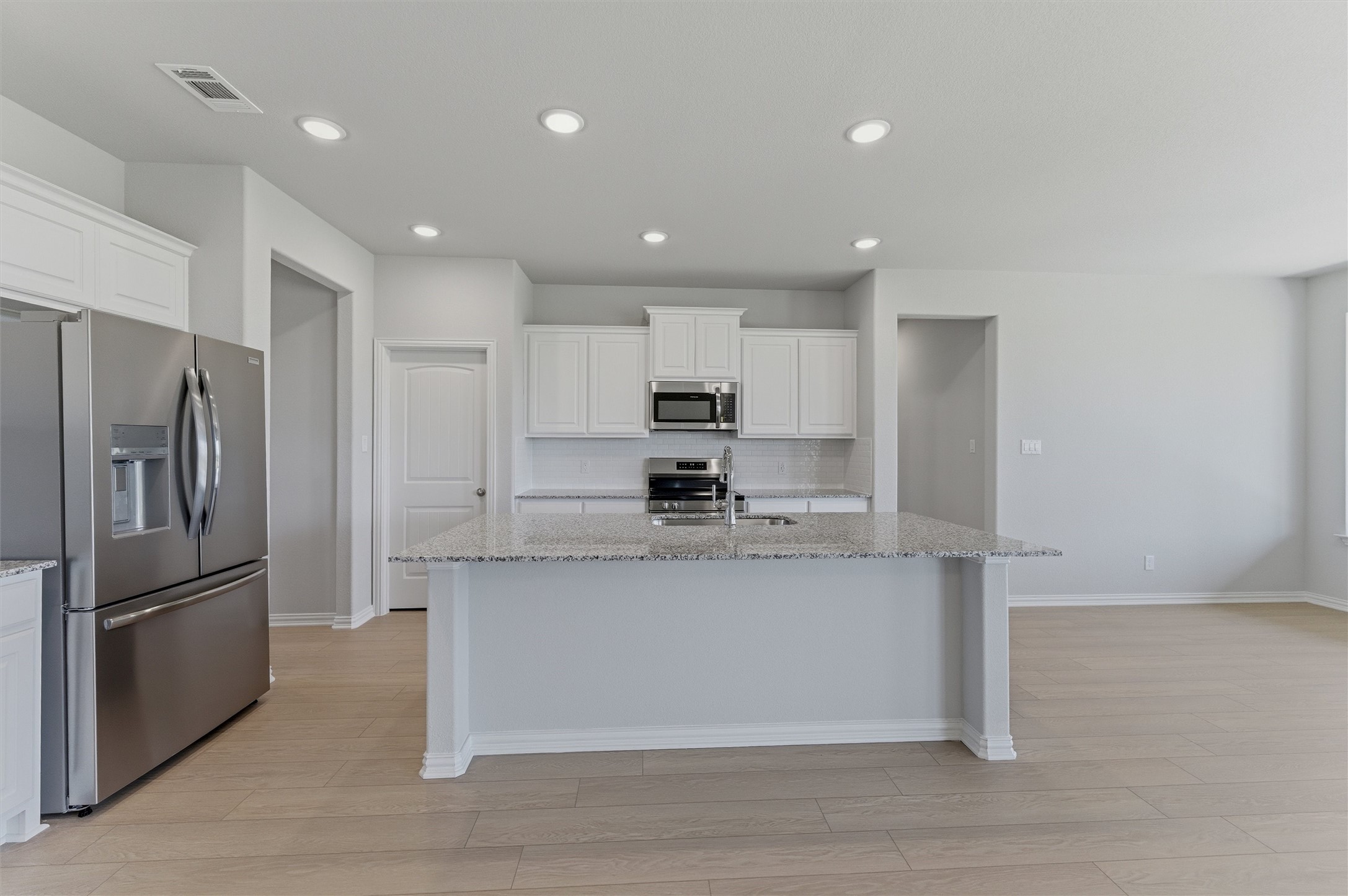 2472 Blackjack Oak Road Oak Ridge TX 75161