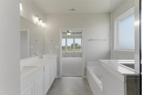 2472 Blackjack Oak Road Oak Ridge TX 75161