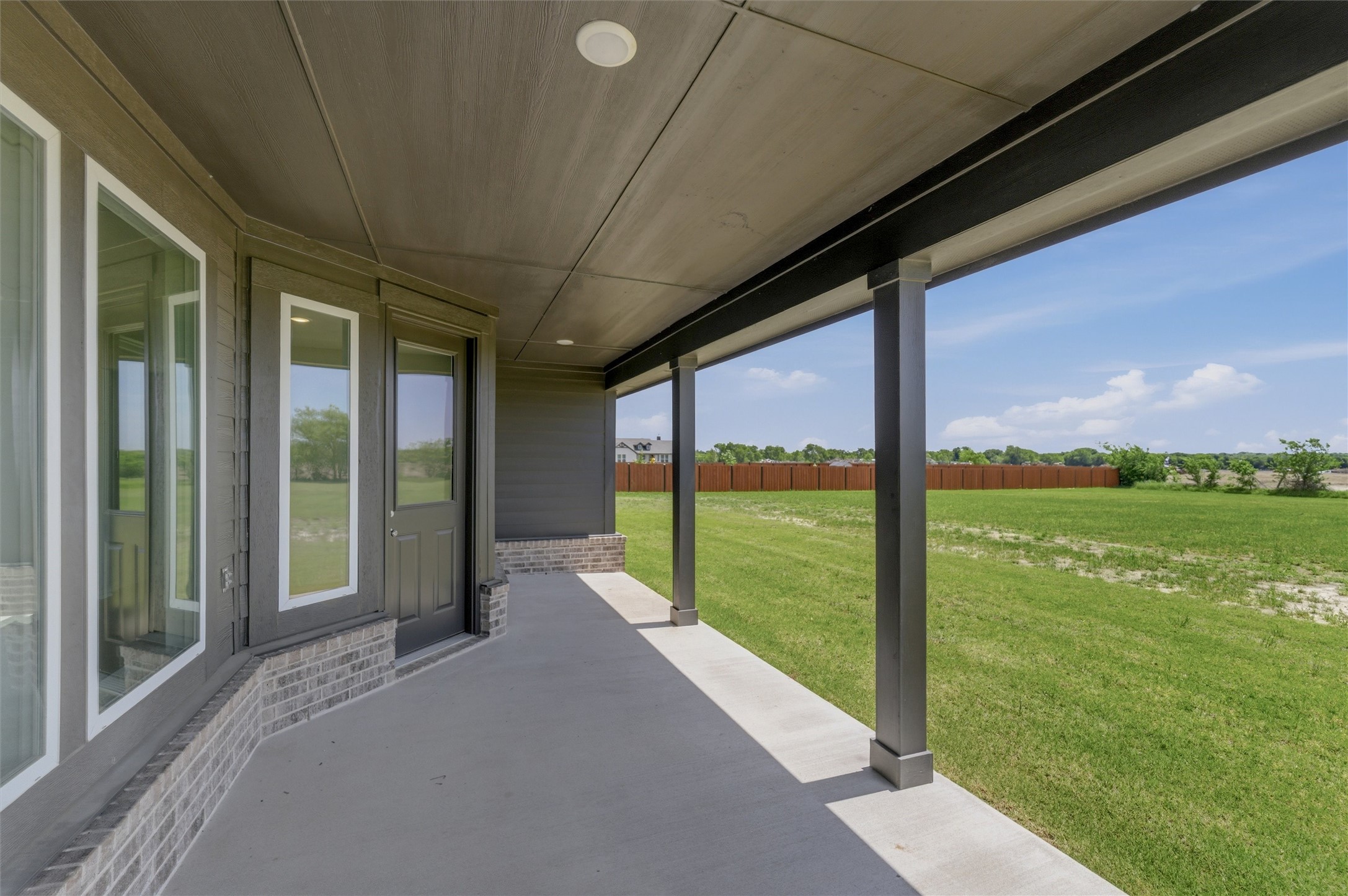 2472 Blackjack Oak Road Oak Ridge TX 75161