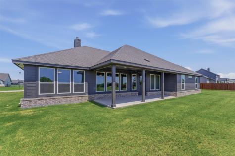2472 Blackjack Oak Road Oak Ridge TX 75161
