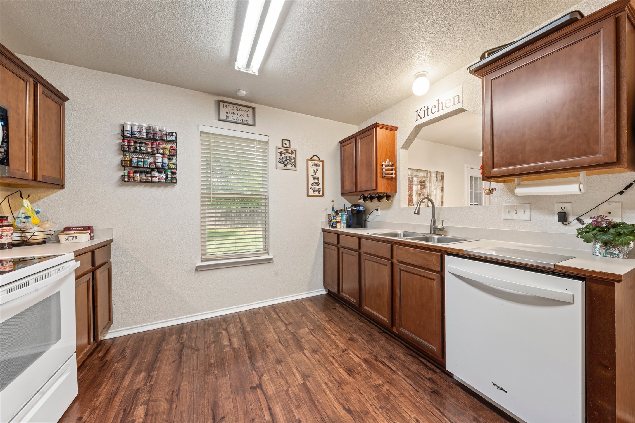 2009 Red Sage Drive Waco TX 76708