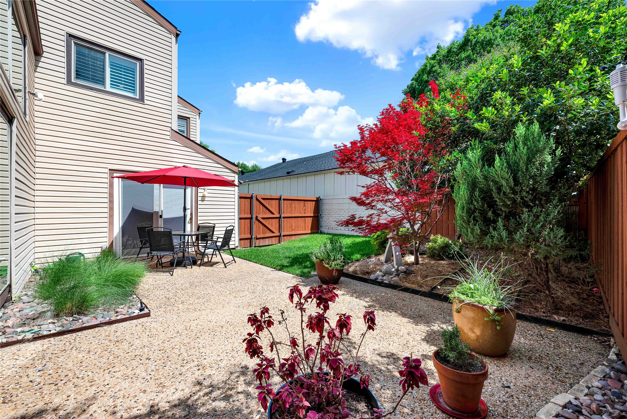 6703 Beth Court Garland TX 75044