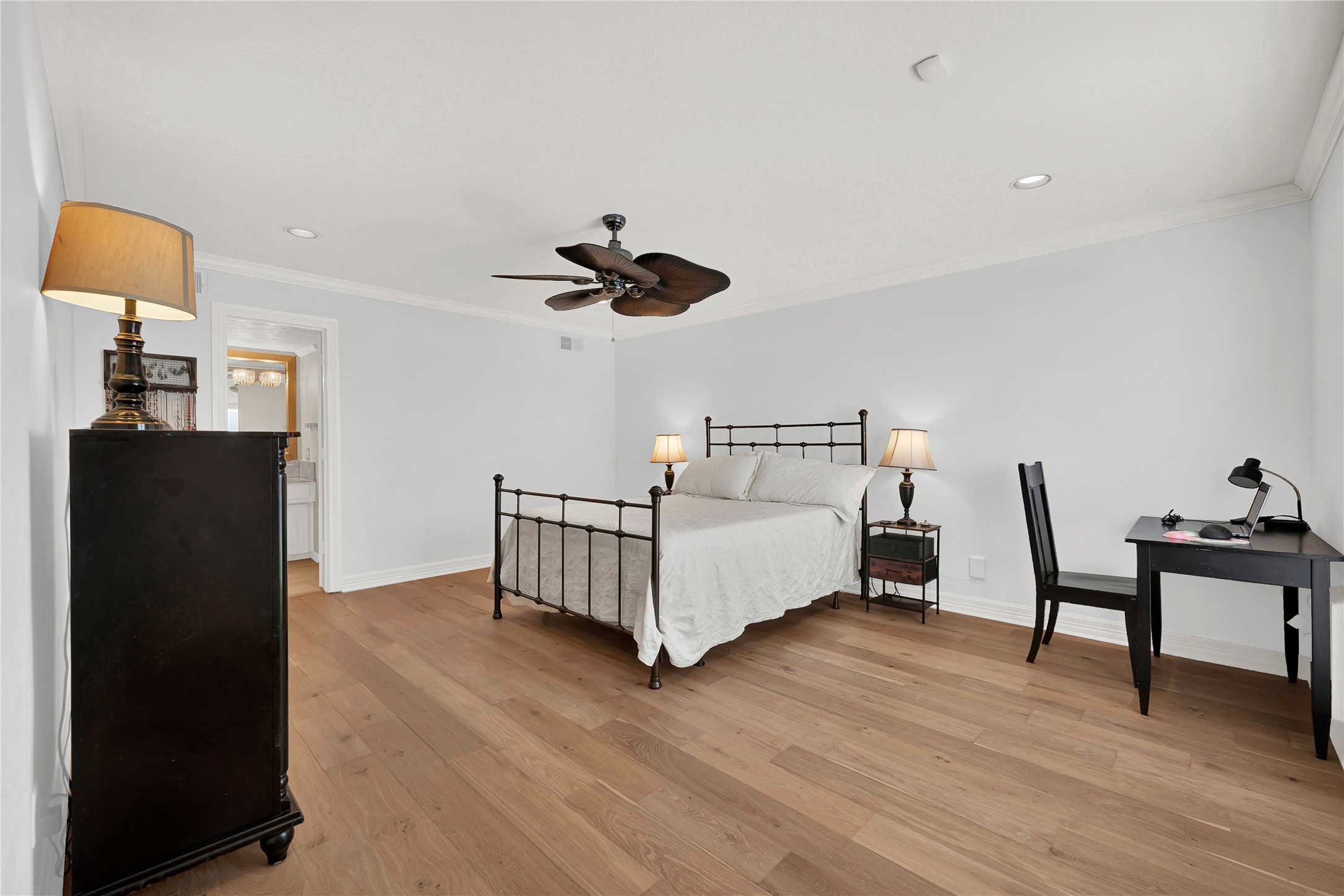6703 Beth Court Garland TX 75044