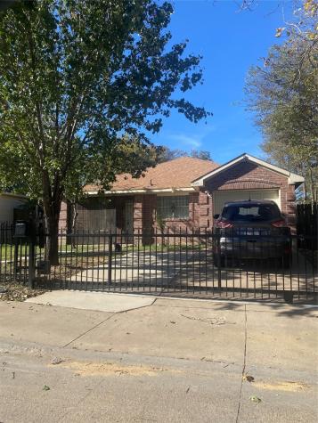 2419 Scotland Drive Dallas TX 75216