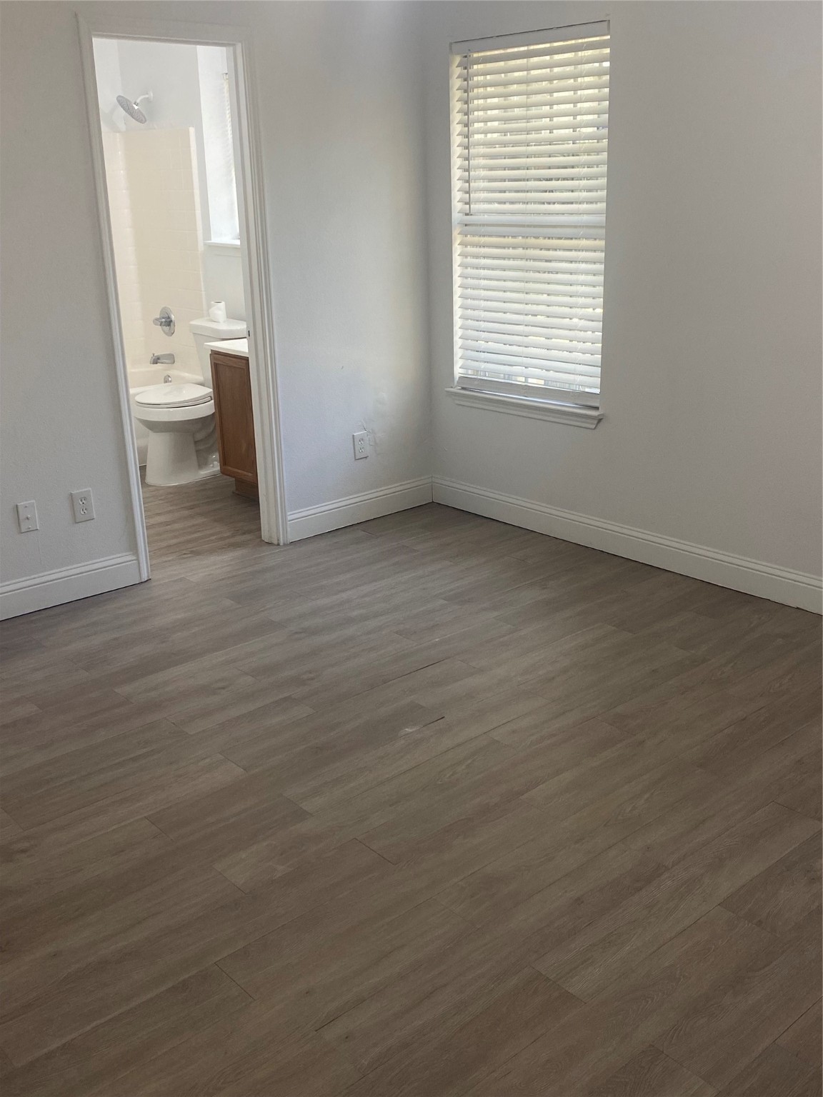2419 Scotland Drive Dallas TX 75216