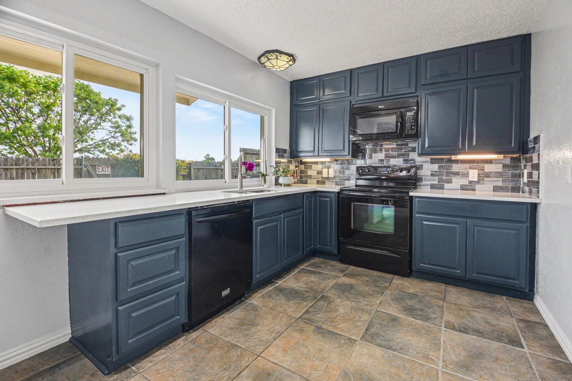 5300 Princess Court Lake Dallas TX 75065