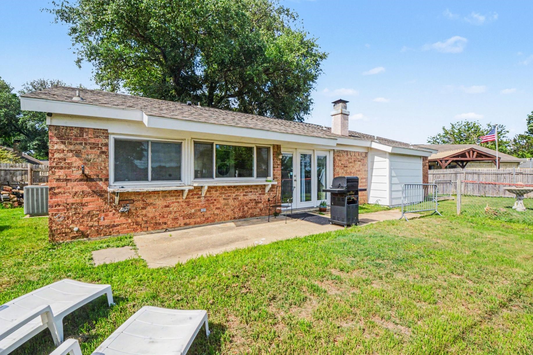 5300 Princess Court Lake Dallas TX 75065