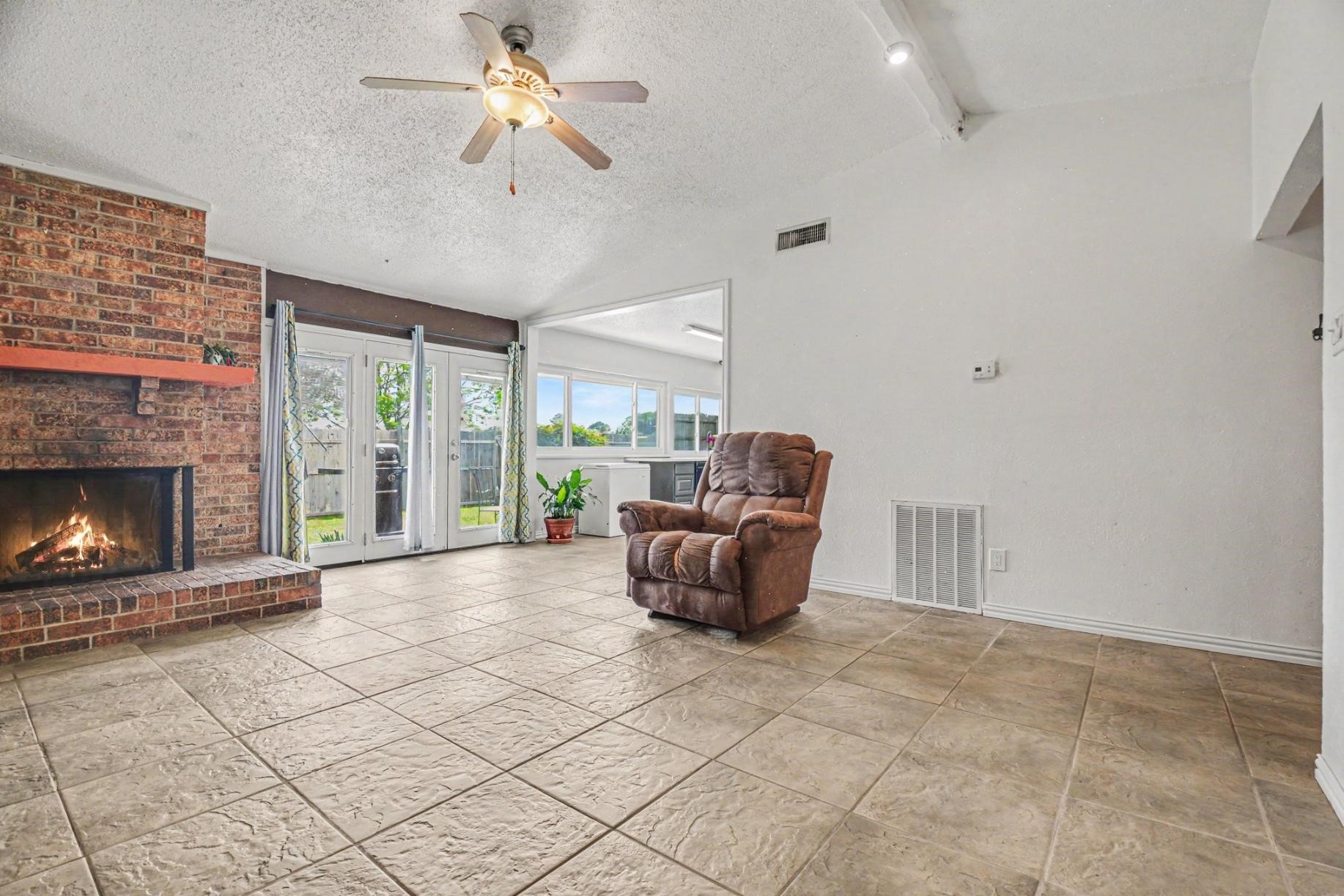 5300 Princess Court Lake Dallas TX 75065