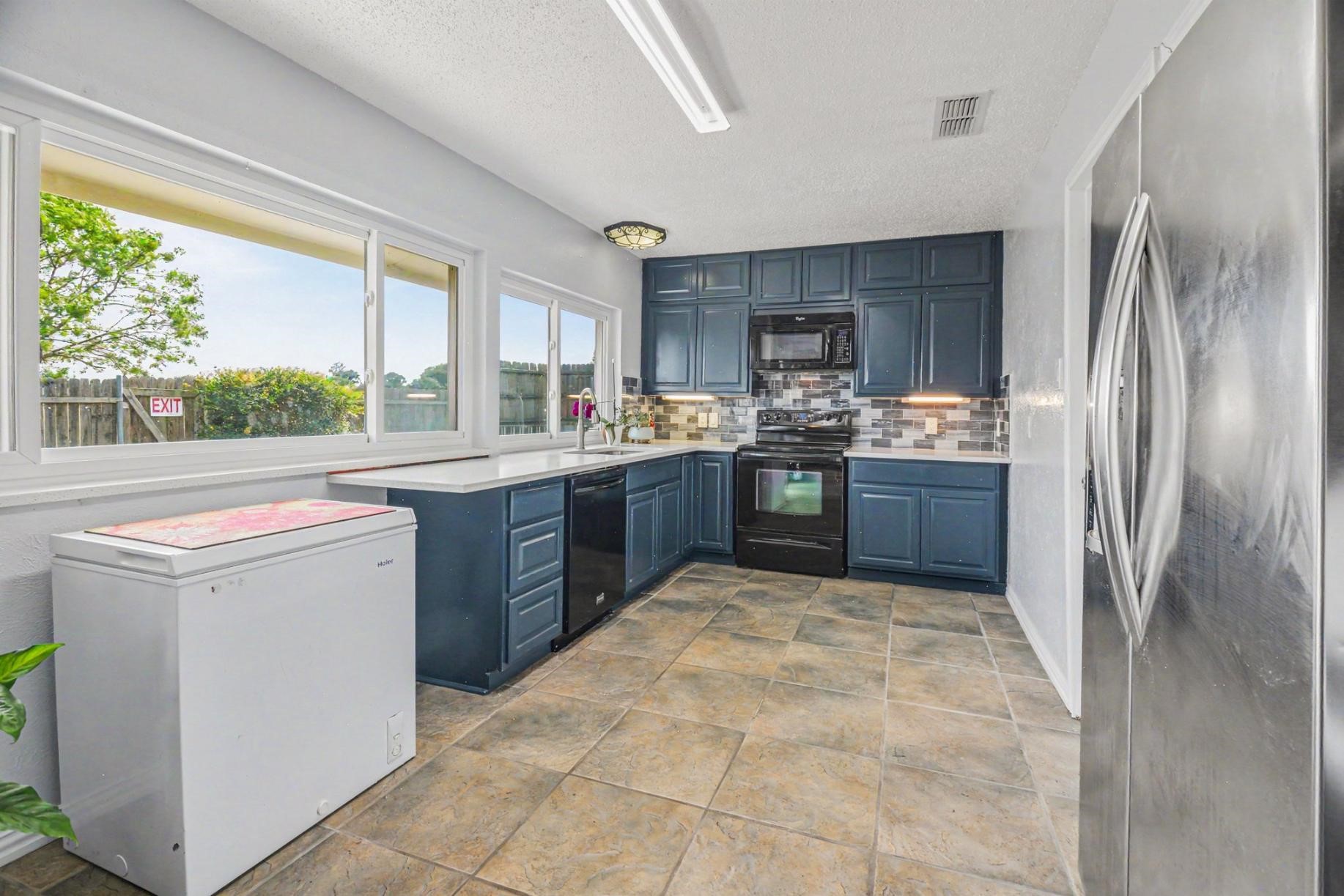 5300 Princess Court Lake Dallas TX 75065