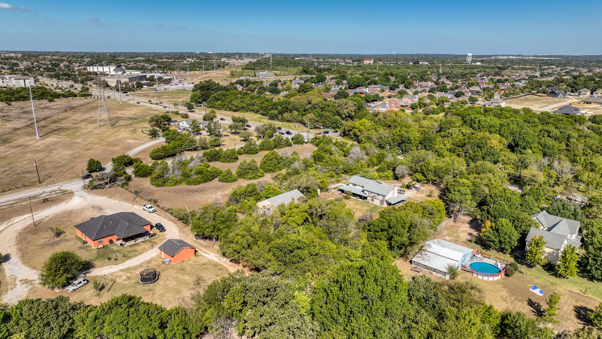 1922 W Pleasant Run Road Desoto TX 75115