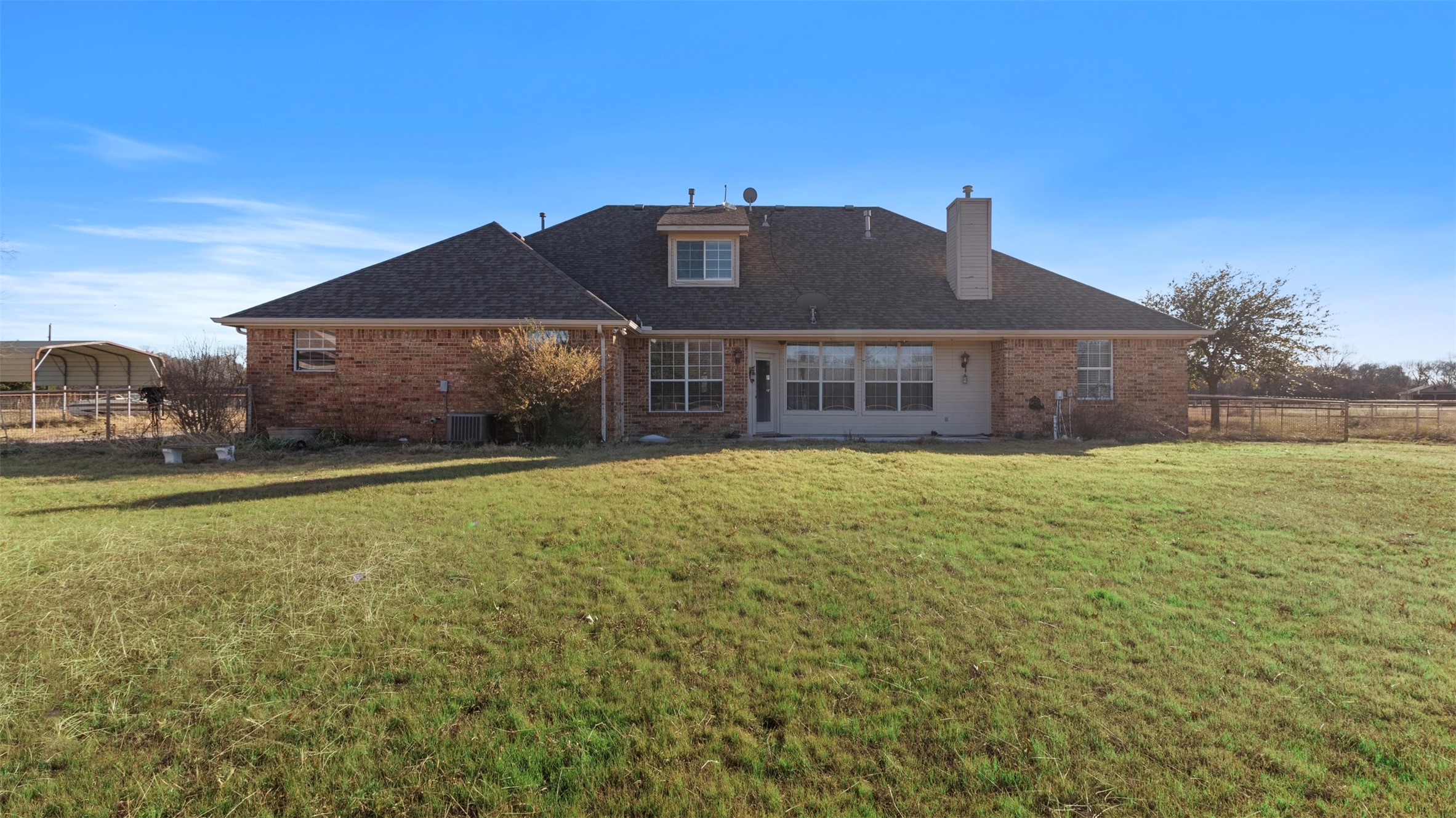 2611 Lonesome Dove Farmersville TX 75442
