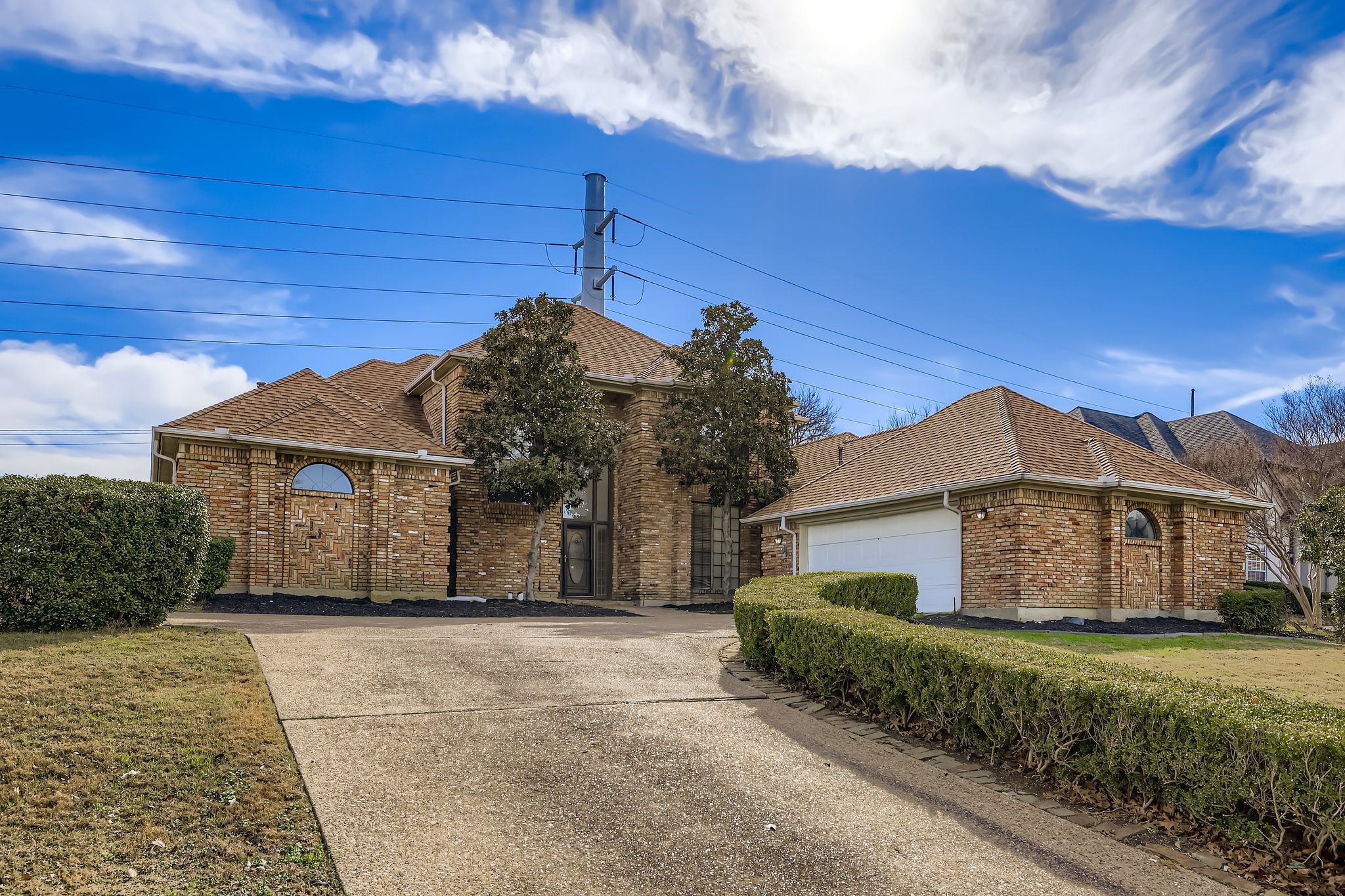 2210 Club Creek Circle Garland TX 75043