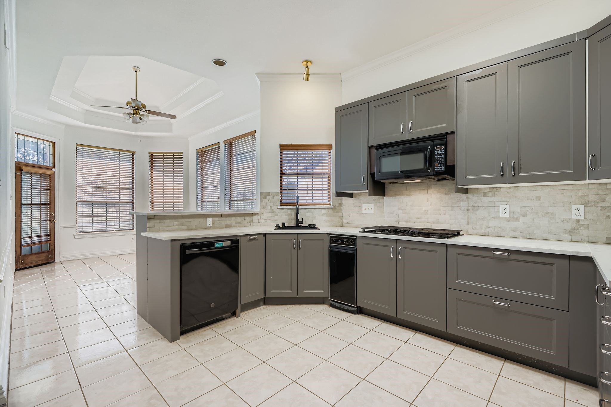 2210 Club Creek Circle Garland TX 75043