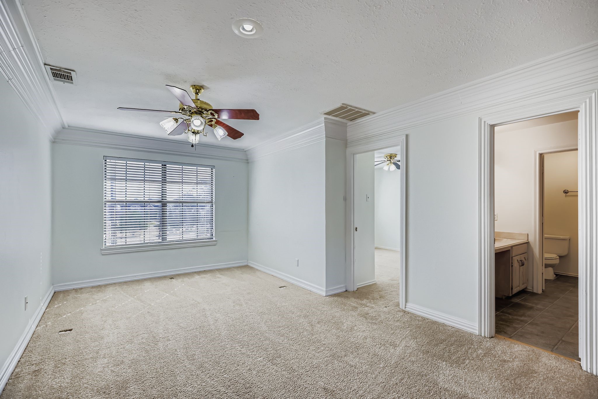 2210 Club Creek Circle Garland TX 75043