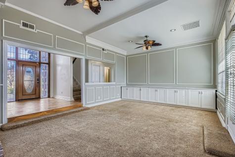 2210 Club Creek Circle Garland TX 75043