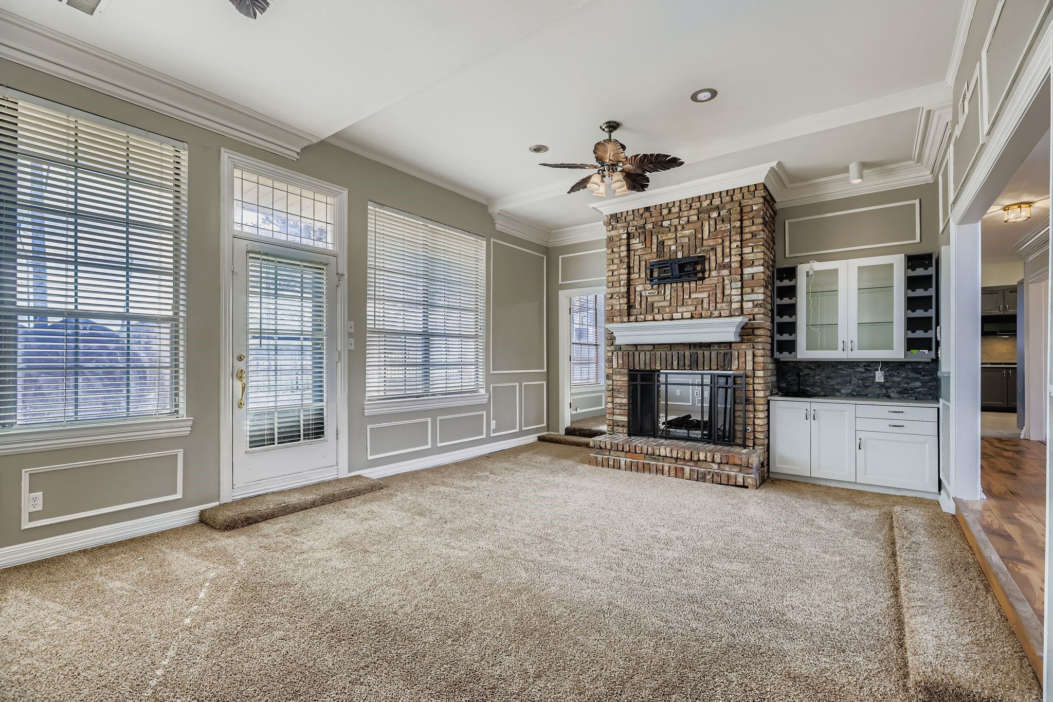 2210 Club Creek Circle Garland TX 75043
