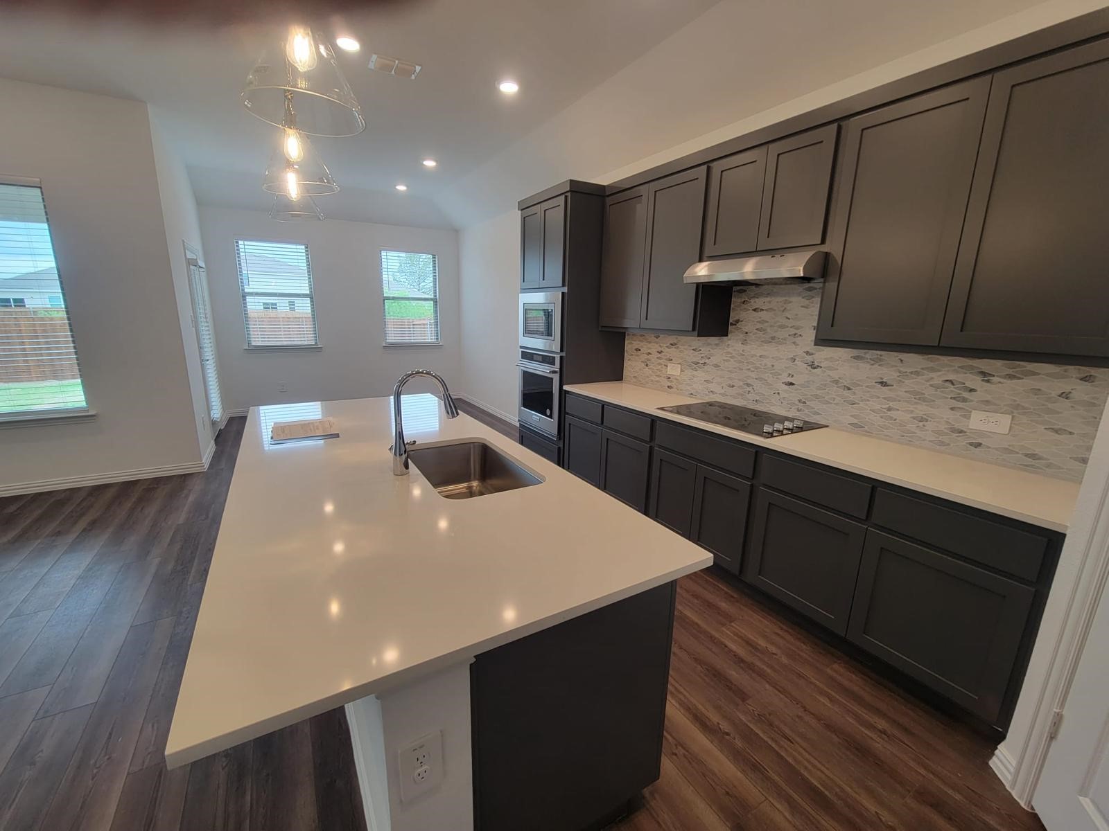 1633 Pine Valley Drive Fort Worth TX 76052