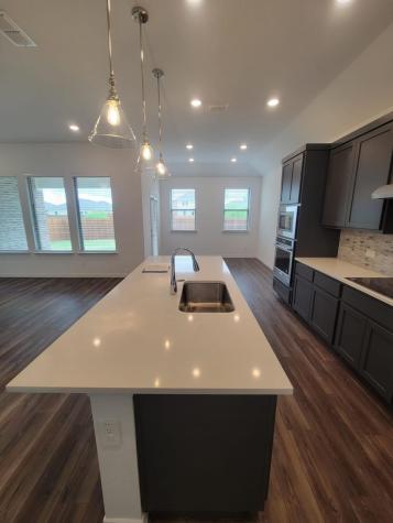 1633 Pine Valley Drive Fort Worth TX 76052