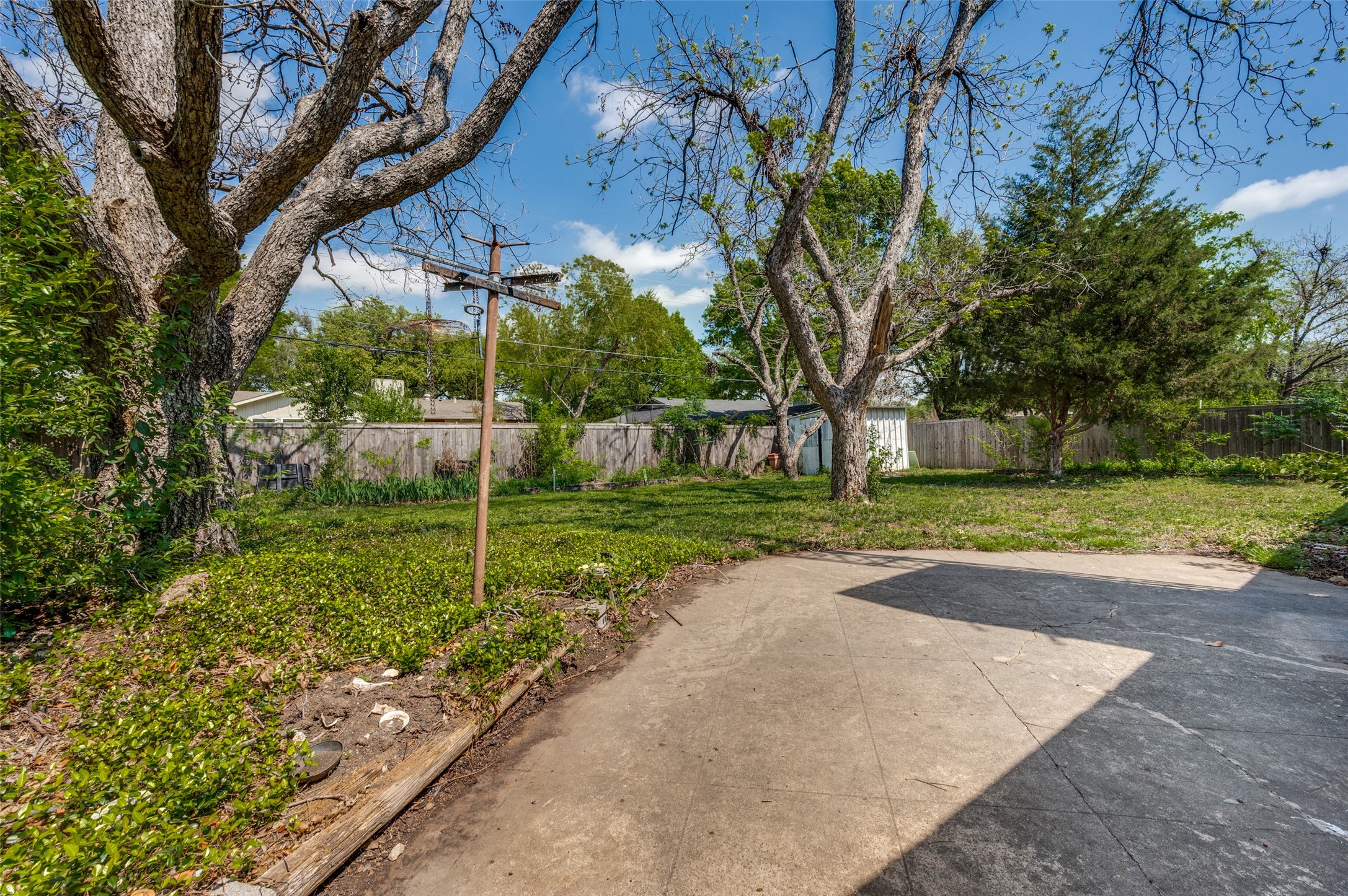 3949 Royal Palms Court Dallas TX 75244