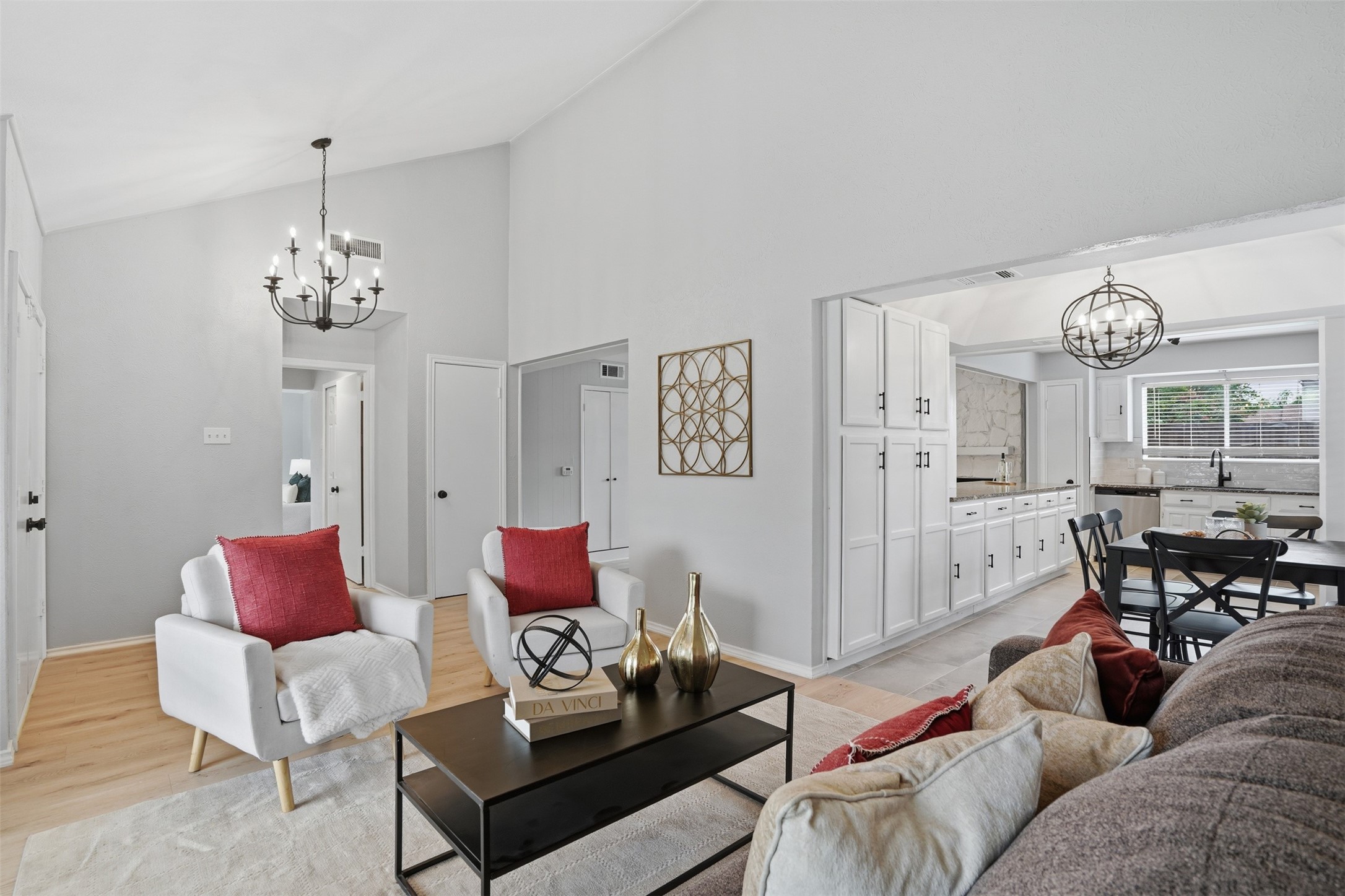 5017 Roundtable Lane Garland TX 75044