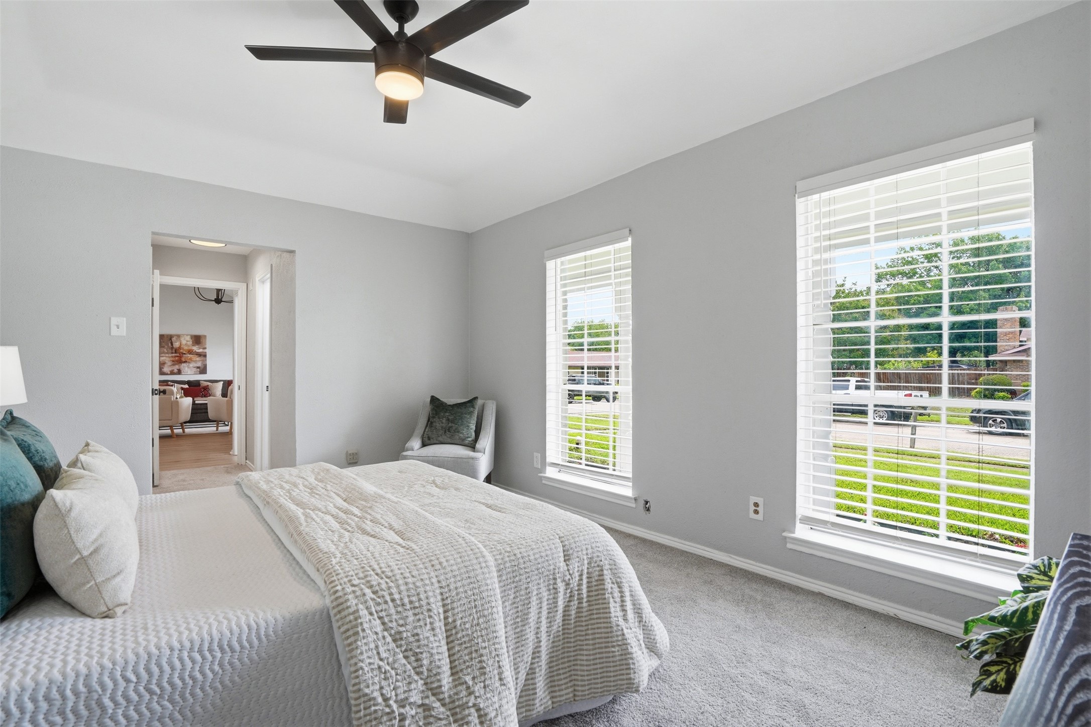 5017 Roundtable Lane Garland TX 75044