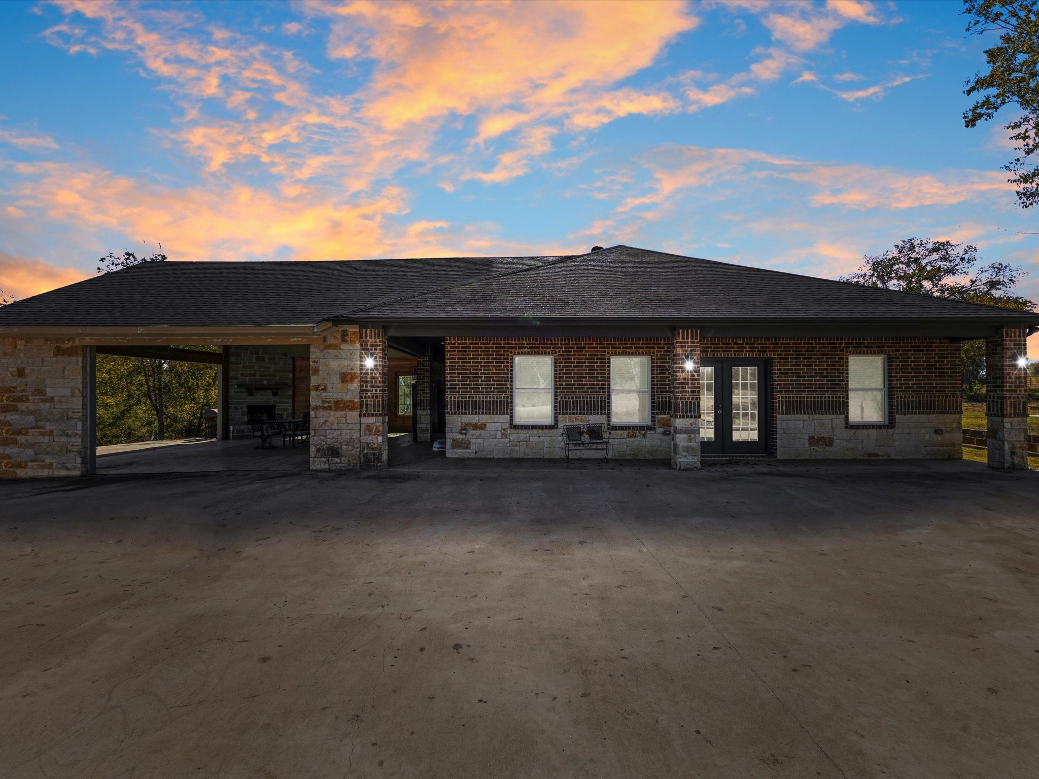 12303 Cr-4026 Kemp TX 75143