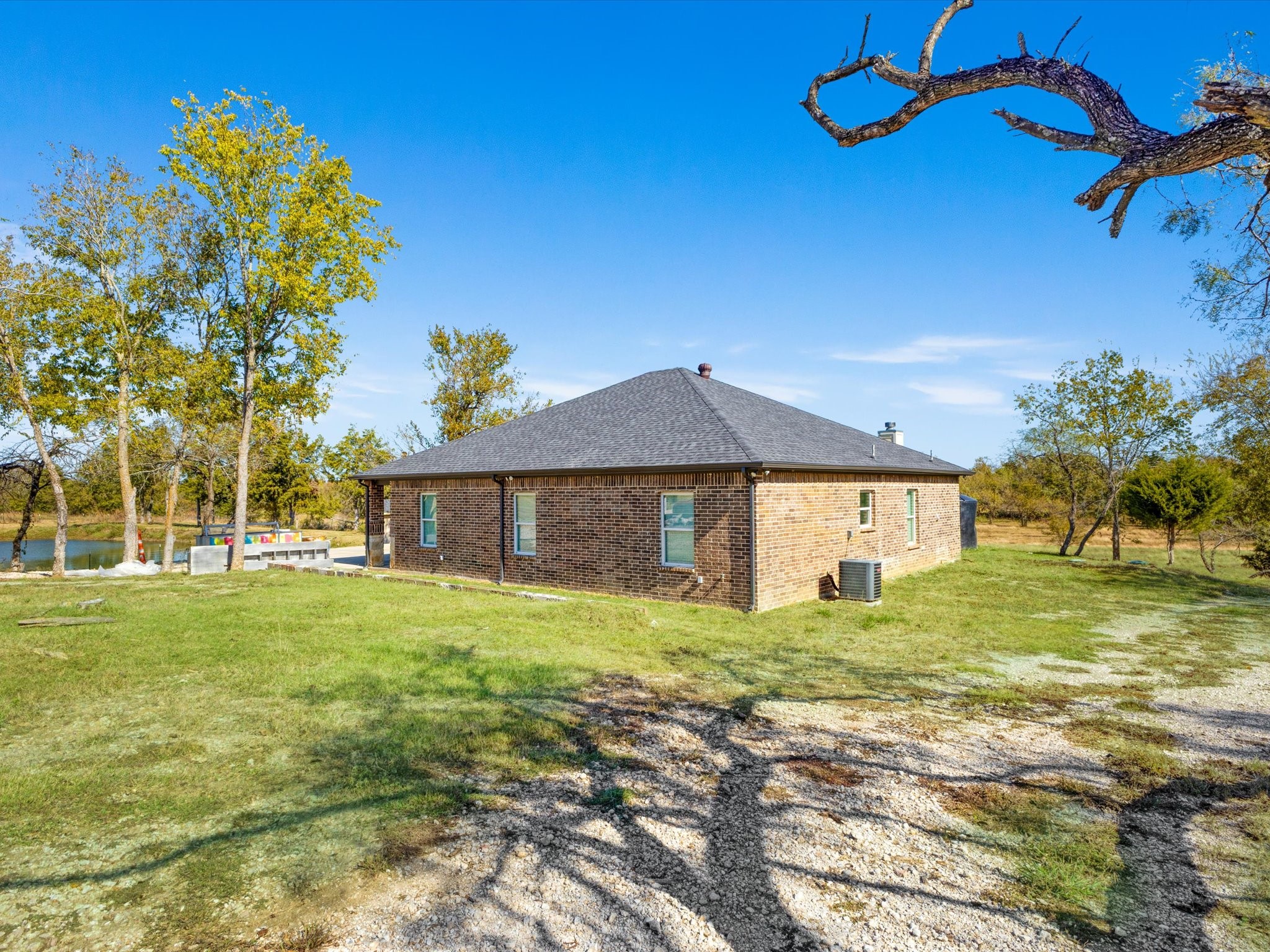 12303 Cr-4026 Kemp TX 75143