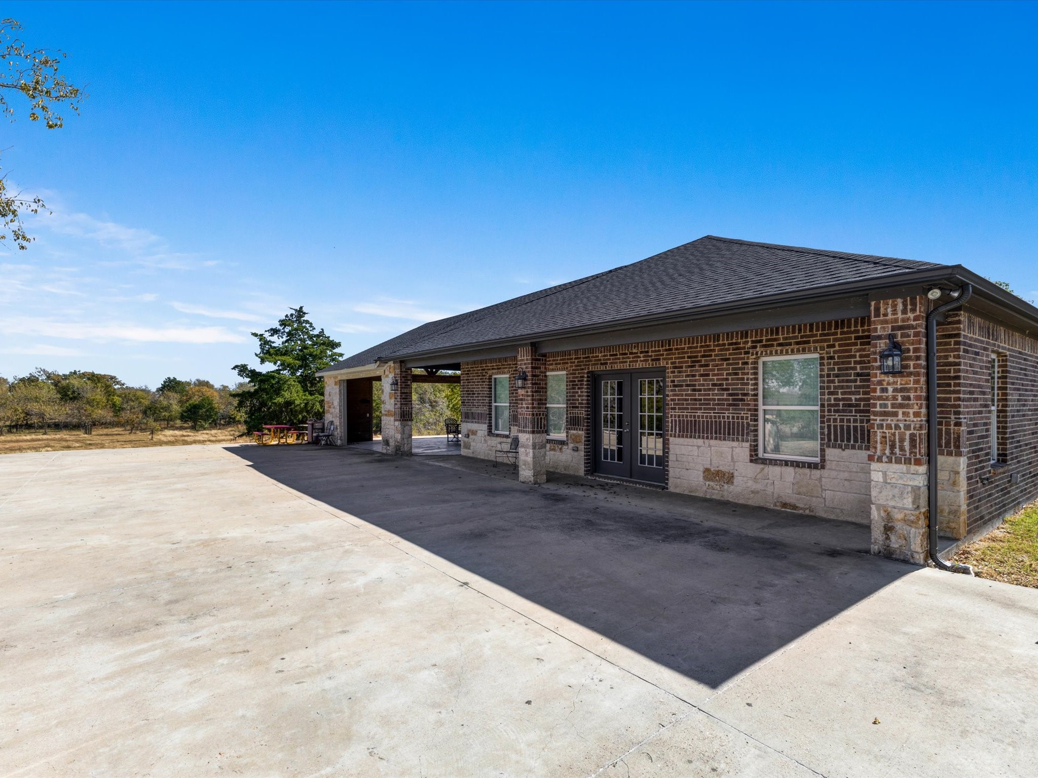12303 Cr-4026 Kemp TX 75143